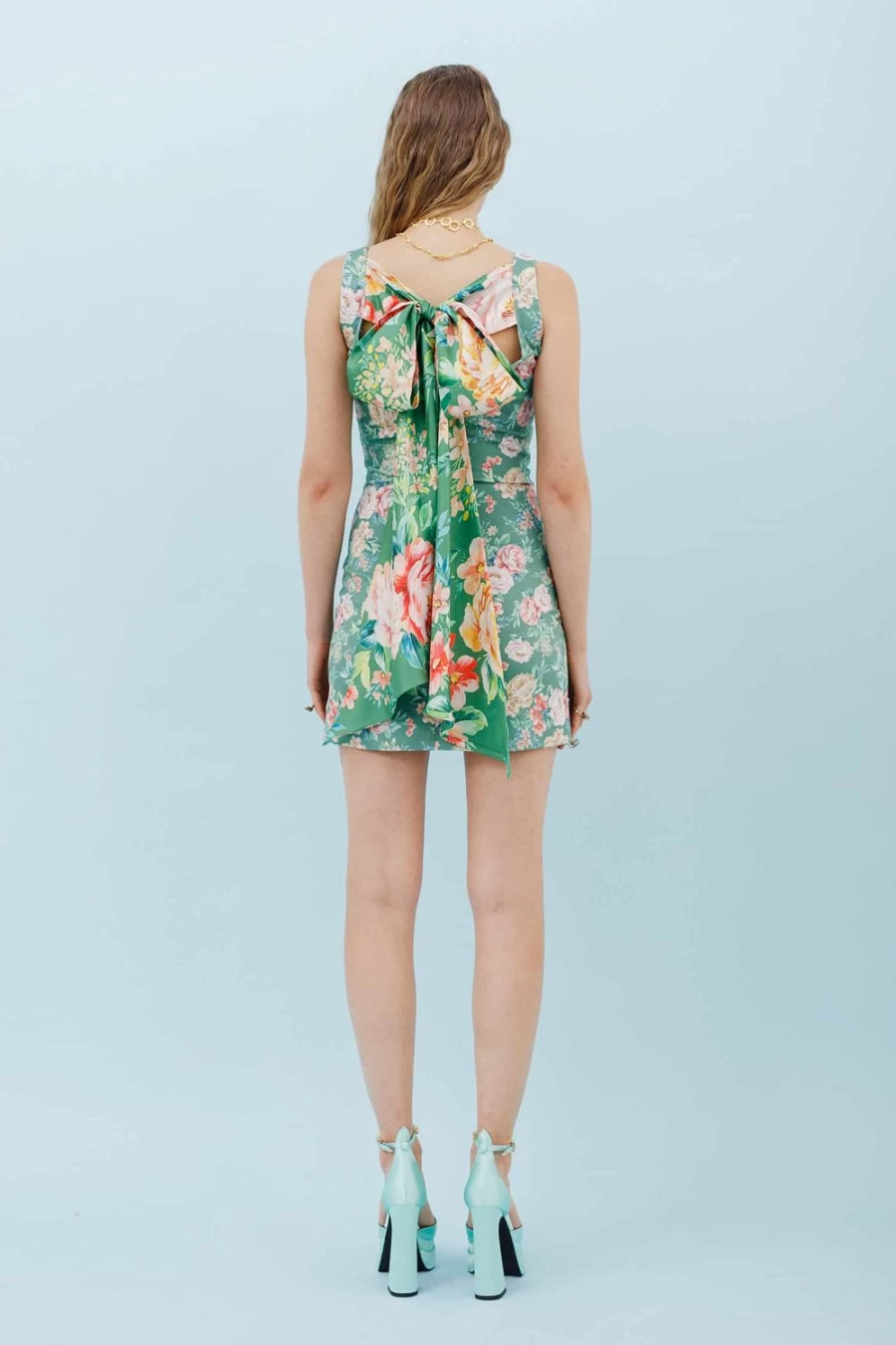 "Isla & White Amy Women's Fashion Collection"