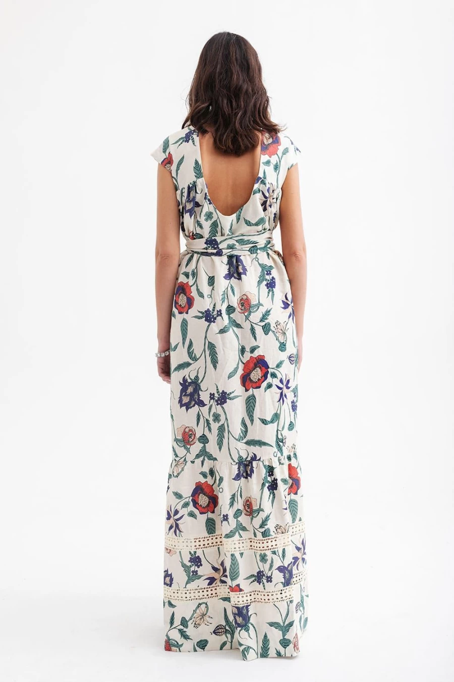 Isla & White Women's Catarina Dress - Elegant Flowy Summer Dress with V-Neck and Floral Print