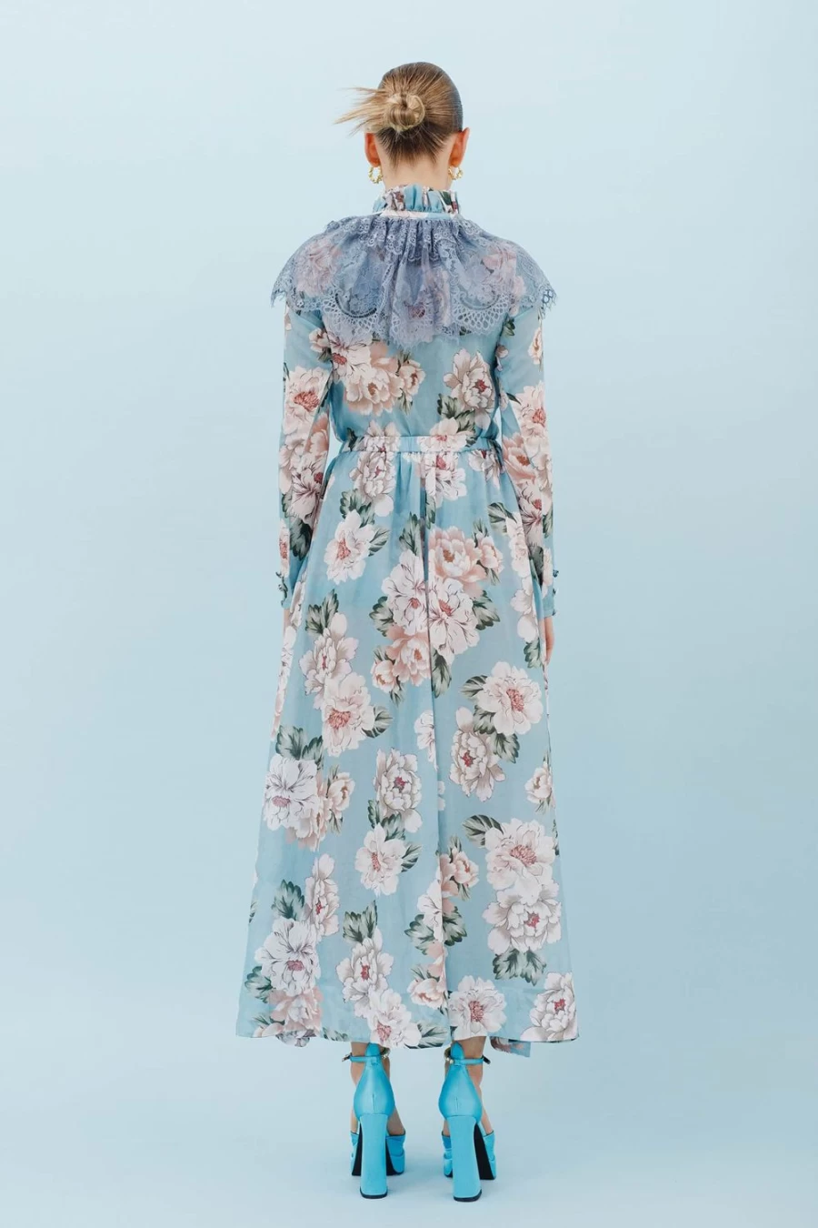 "Isla & White Delmira Women's Fashion Collection"