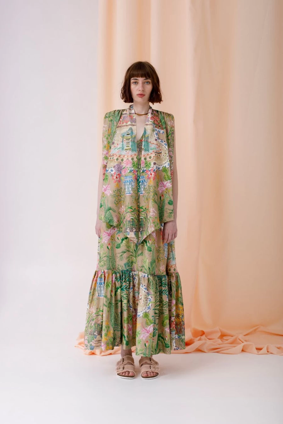 Isla & White Women's Narin Dress - Elegant & Stylish Feminine Apparel