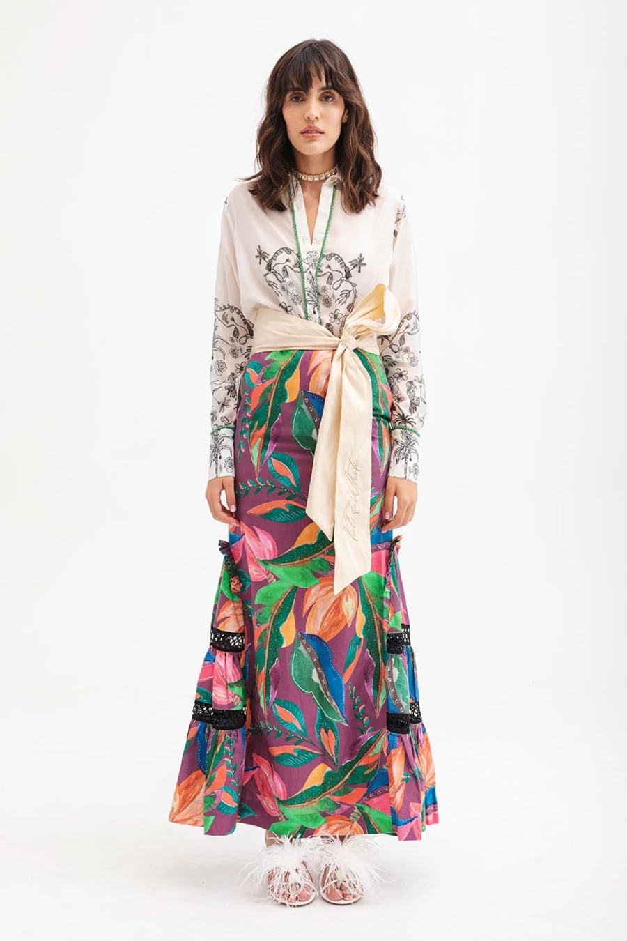 "Isla & White Berta Skirt for Women - Elegant and Stylish Women's Skirt"
