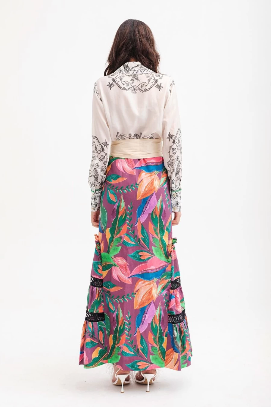 "Isla & White Berta Skirt for Women - Elegant and Stylish Women's Skirt"